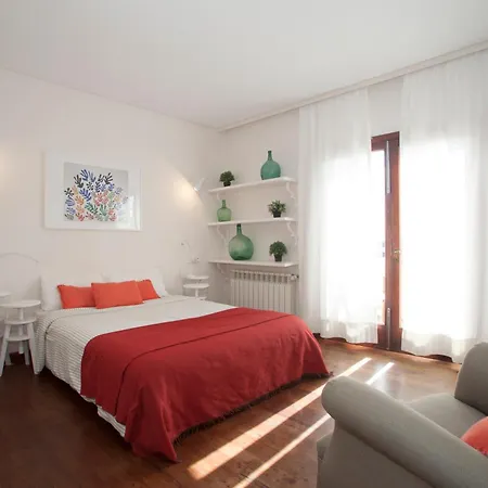 Tranquil Mallorquin With Private Pool Access Вилла