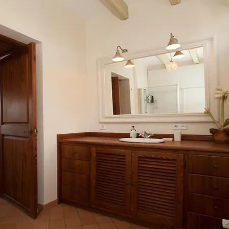 Tranquil Mallorquin With Private Pool Access Эл Аренал