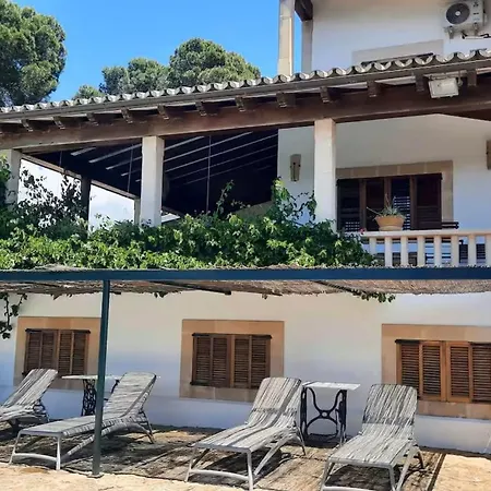 Tranquil Mallorquin With Private Pool Access Вилла