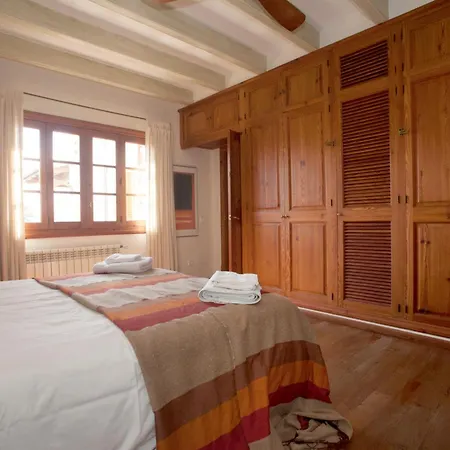 Tranquil Mallorquin With Private Pool Access Villa El Arenal (Mallorca)