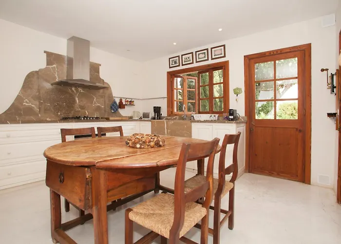 Tranquil Mallorquin With Private Pool Access El Arenal (Mallorca)