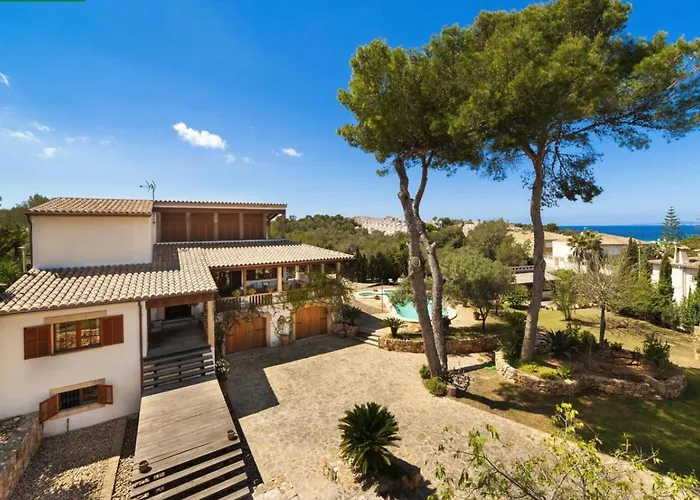 Villa Tranquil Mallorquin With Private Pool Access *