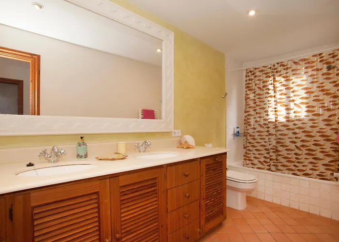 Tranquil Mallorquin With Private Pool Access *